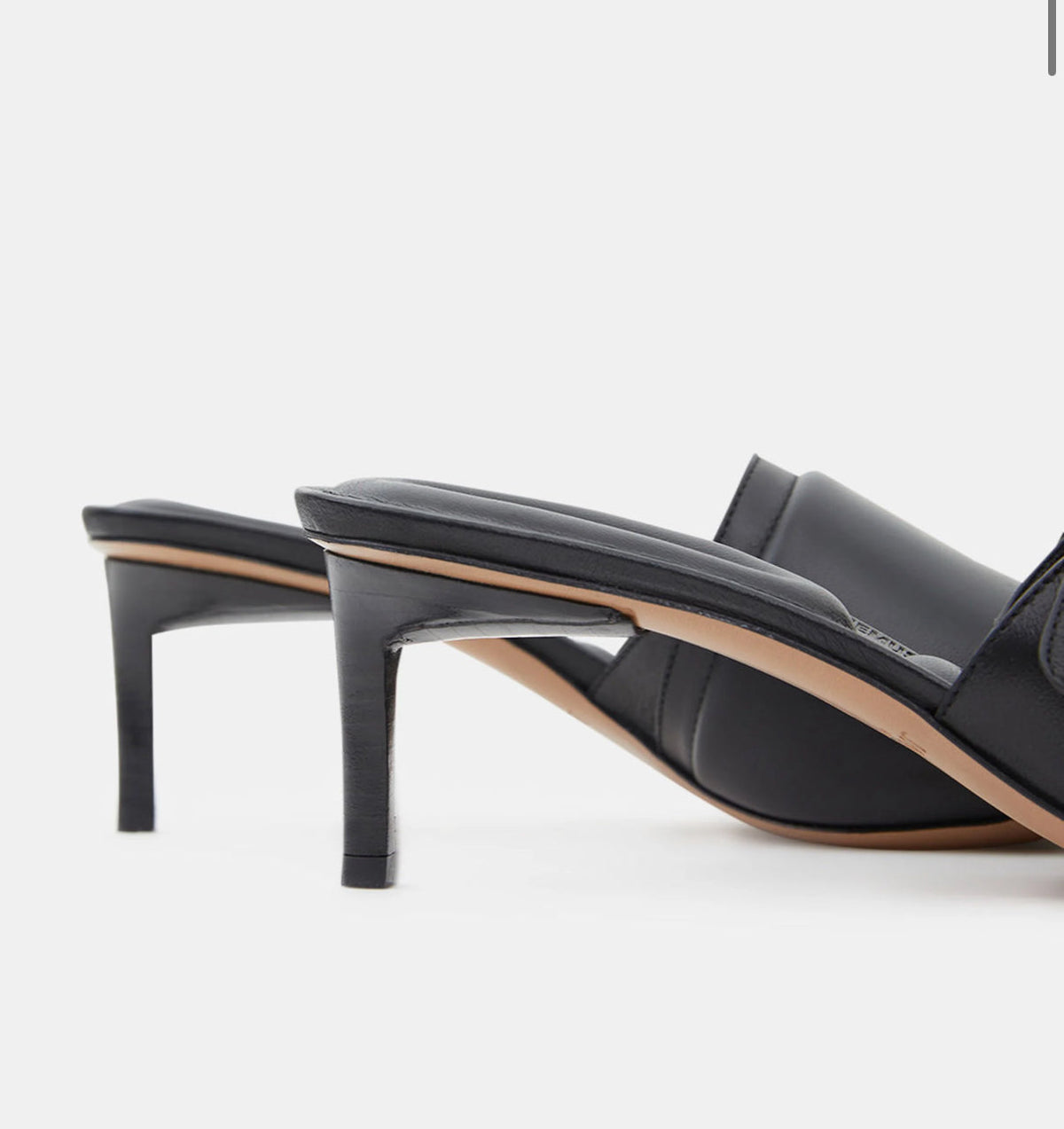 Heel Palm Angel Black